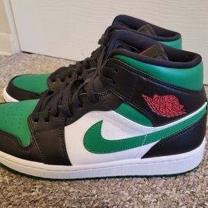 Retro jordan green toe 1s
